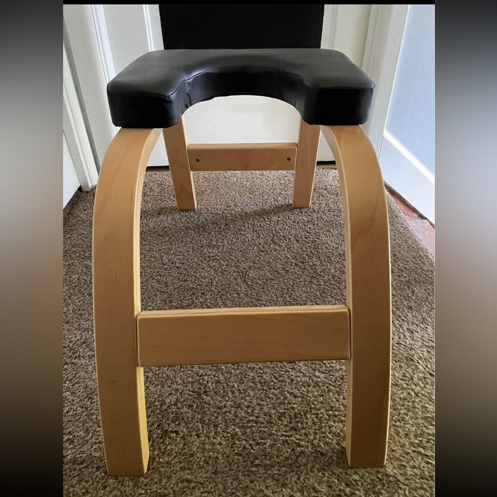 Feet Up Yoga Trainer